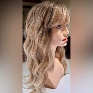 HAIR, 21” Wavy Layer, Bangs, Center Part, Ombre Brown to Blonde ends